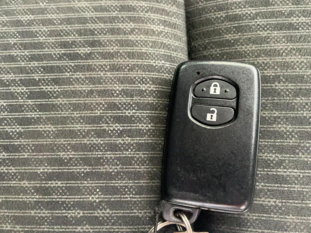 Photo '22' of Toyota Ractis