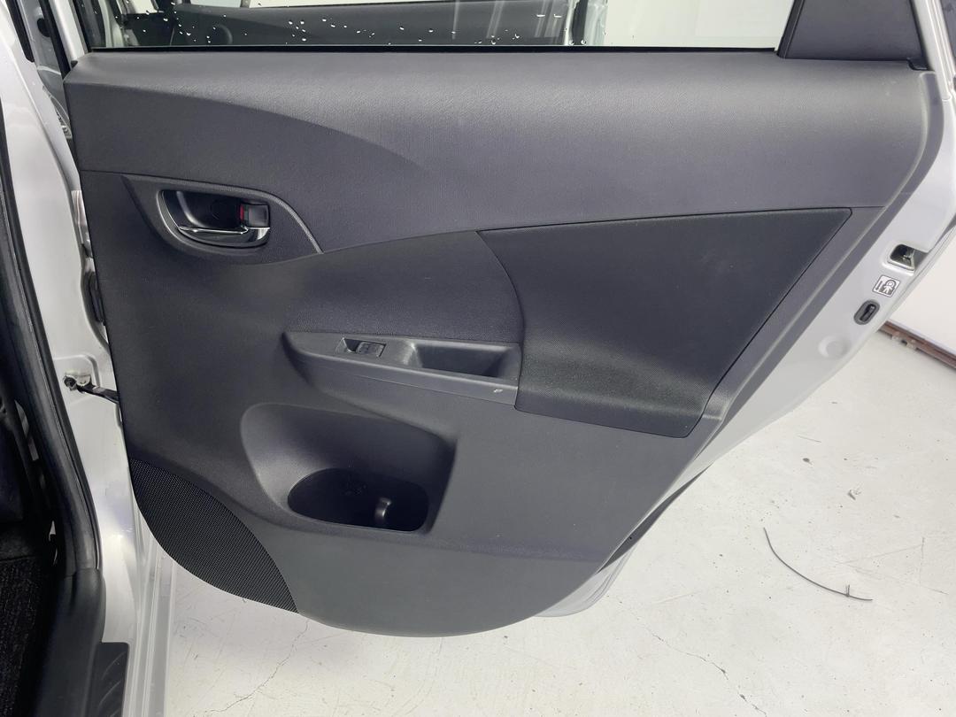 Photo '19' of Toyota Ractis