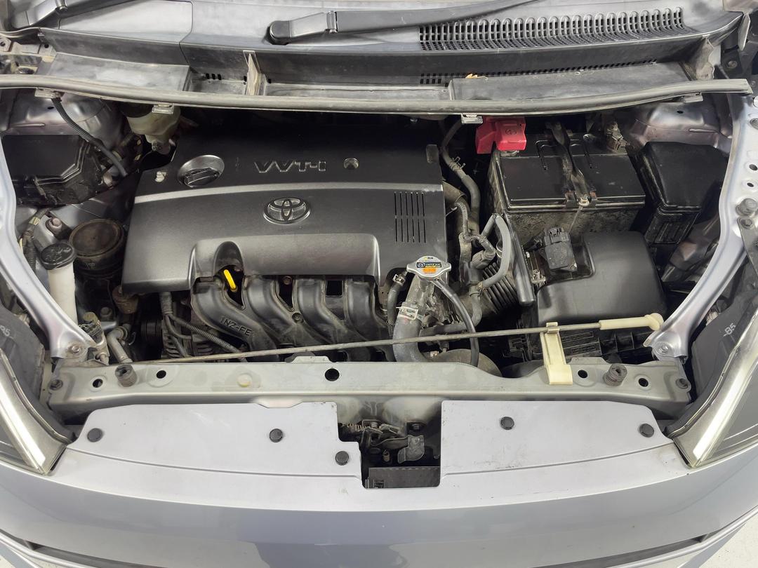Photo '13' of Toyota Spade