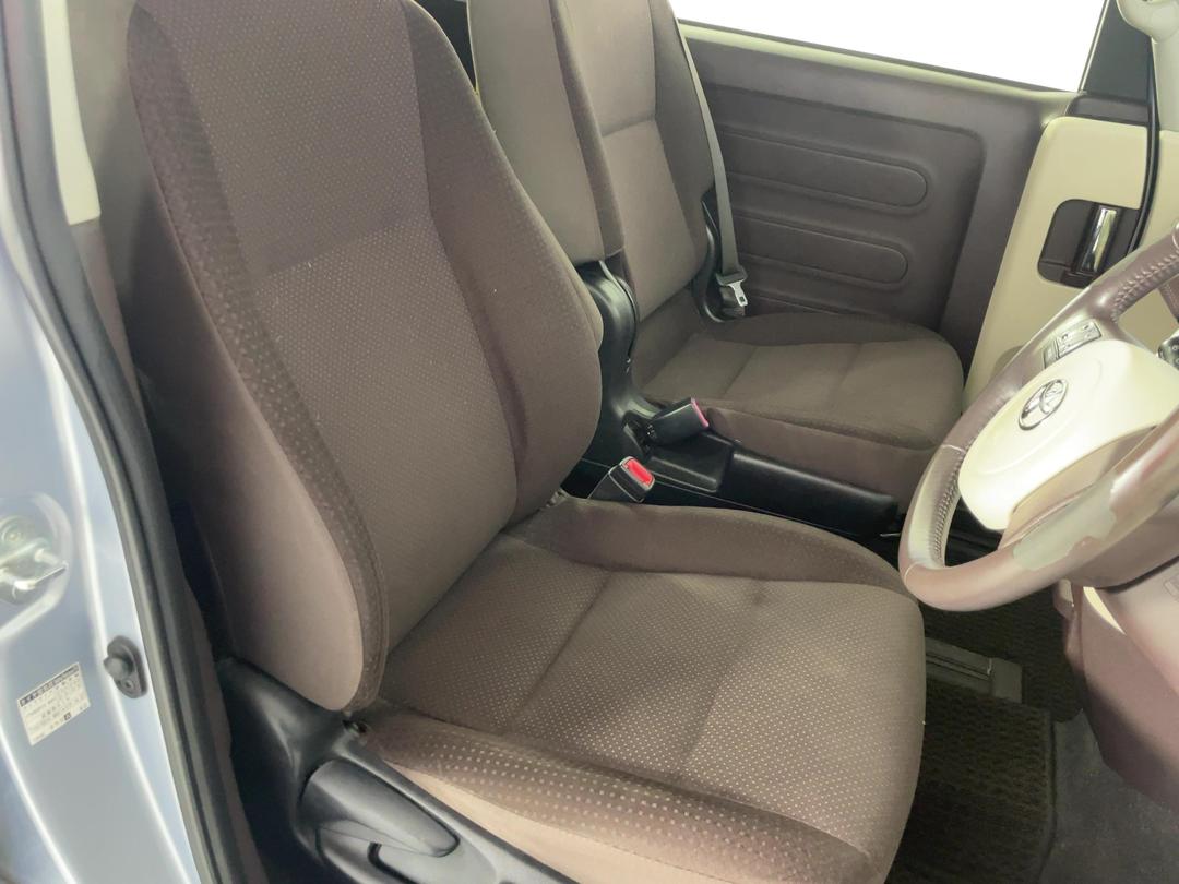 Photo '16' of Toyota Spade