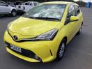 Thumbnail '2' of Toyota Vitz