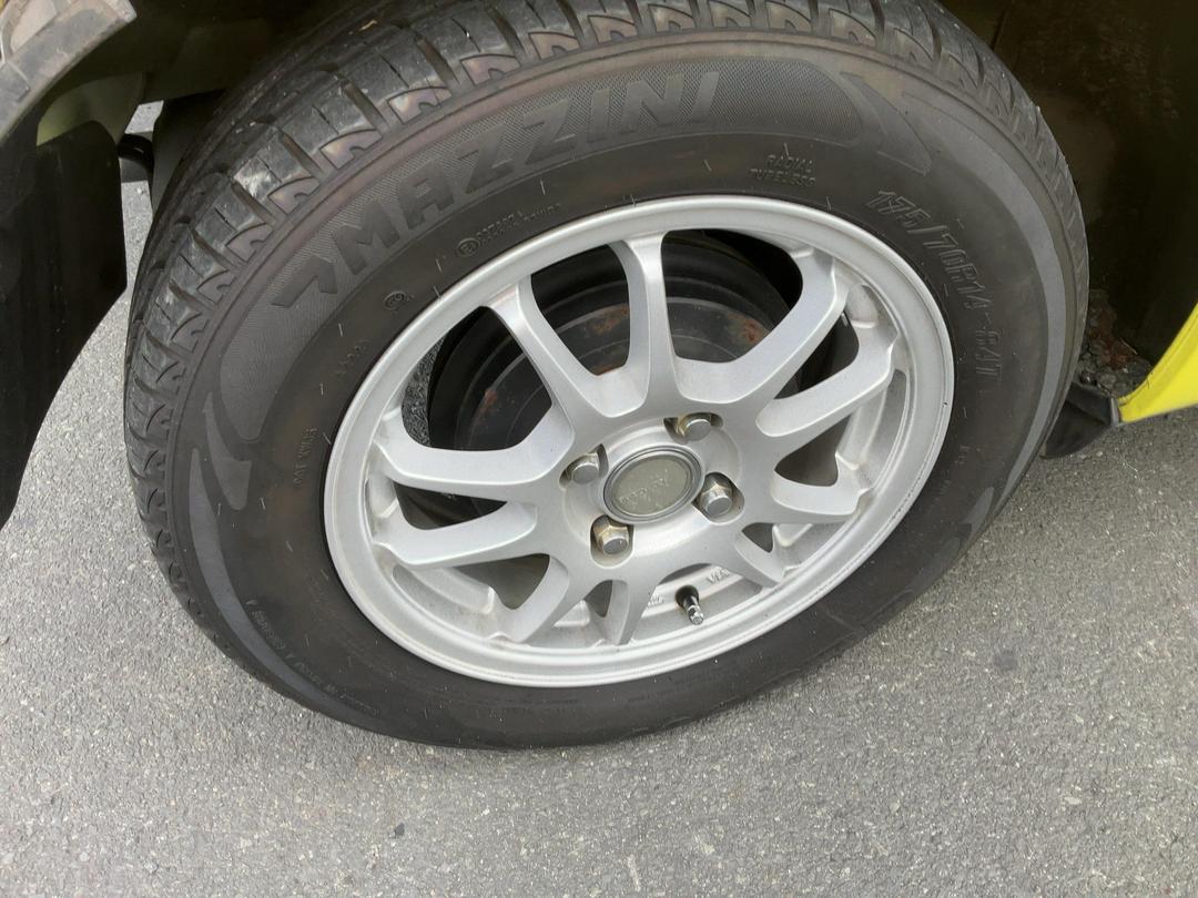 Photo '5' of Toyota Vitz Photo '5' of Toyota Vitz