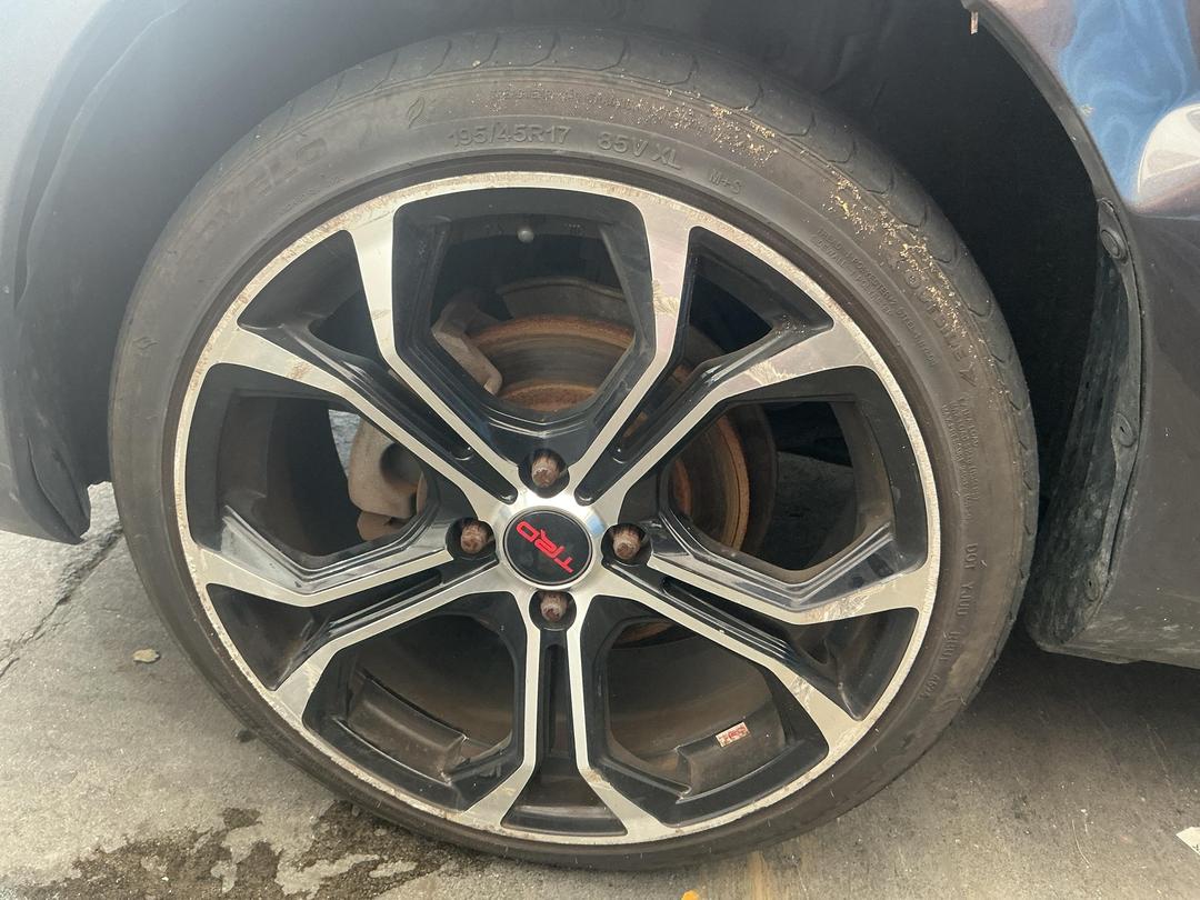 Photo '7' of Toyota Yaris