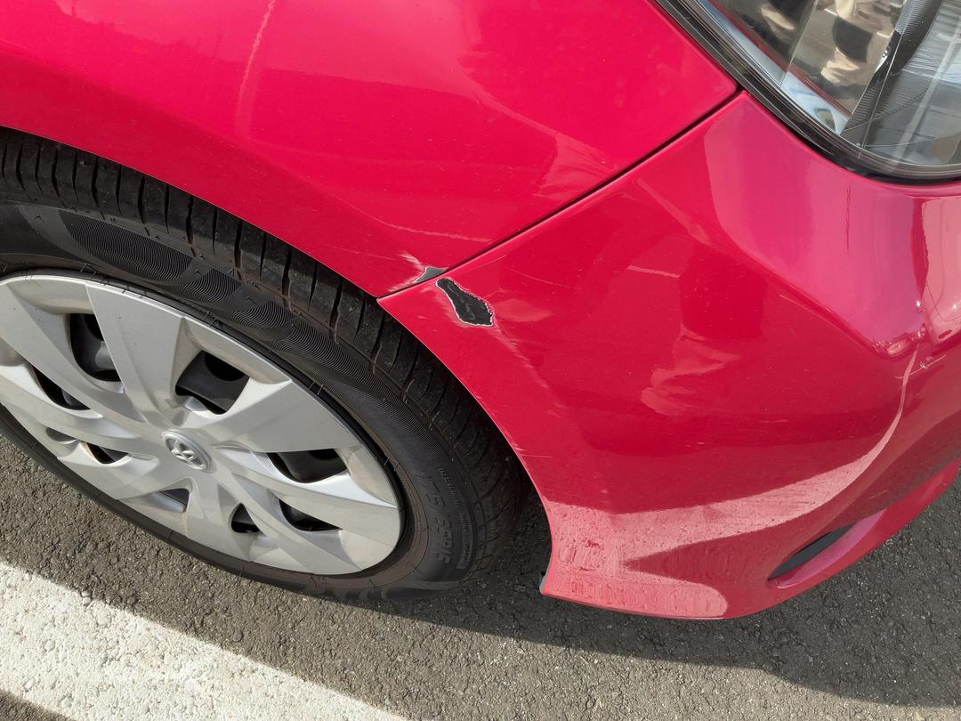 Photo '5' of Toyota Yaris YR