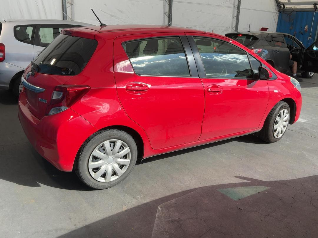 Photo '14' of Toyota Yaris GX Photo '14' of Toyota Yaris GX