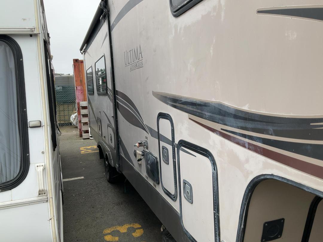 Photo '2' of Ultima AEU27RL Caravan - Tandem
