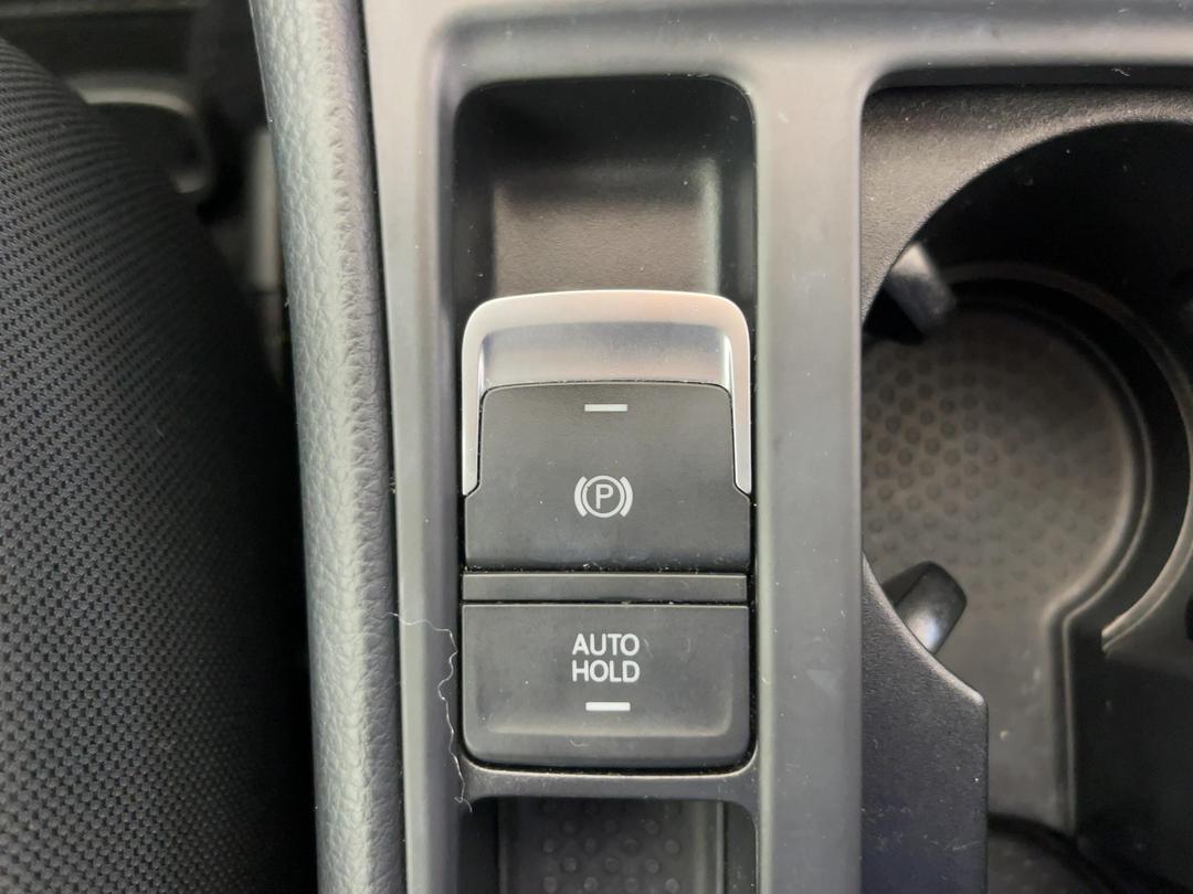 Photo '25' of Volkswagen Golf
