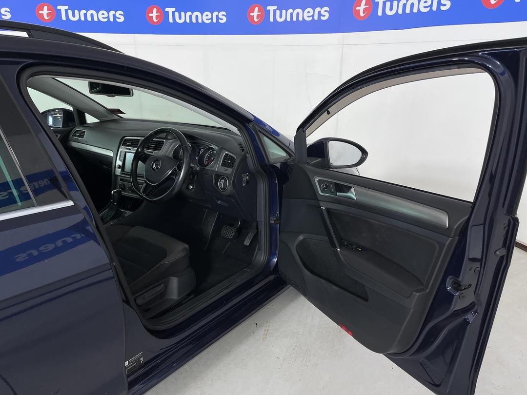 Photo '15' of Volkswagen Golf