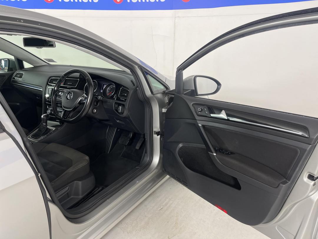 Photo '15' of Volkswagen Golf