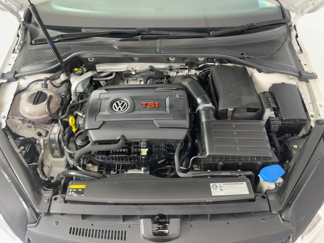 Photo '13' of Volkswagen Golf