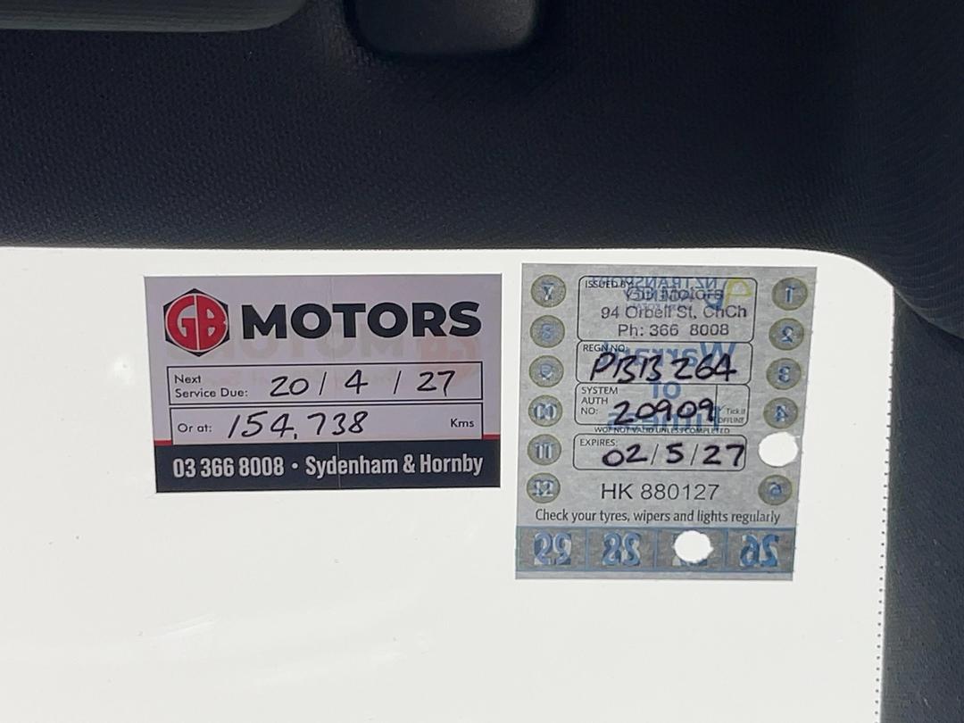 Photo '32' of Volkswagen Golf