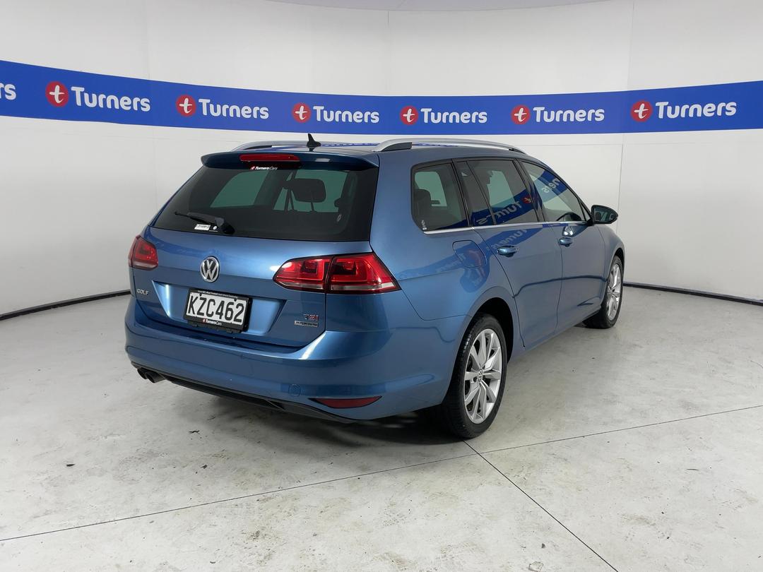 Photo '7' of Volkswagen Golf