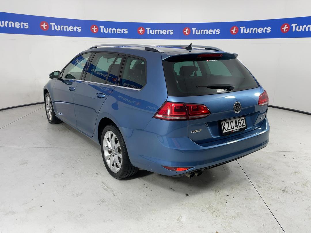 Photo '5' of Volkswagen Golf