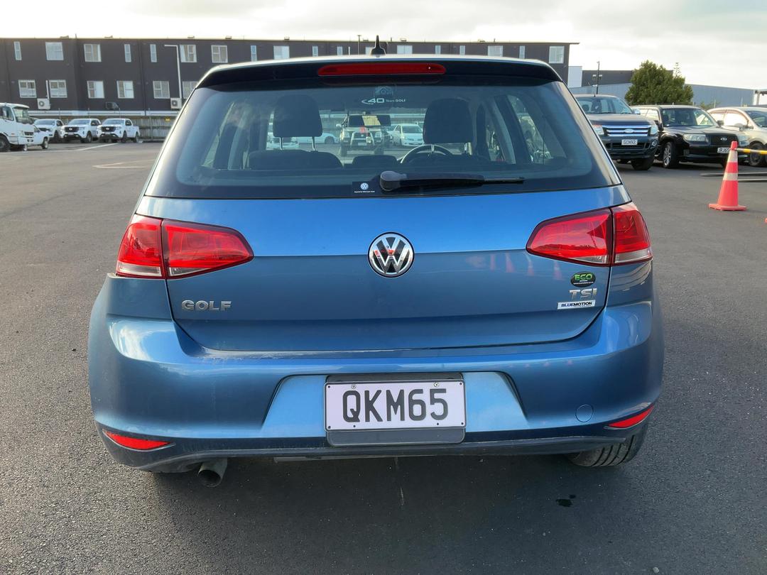 Photo '7' of Volkswagen Golf 1.2 / 77KW (DSG) Photo '7' of Volkswagen Golf 1.2 / 77KW (DSG)