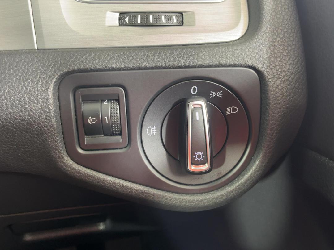 Photo '26' of Volkswagen Golf