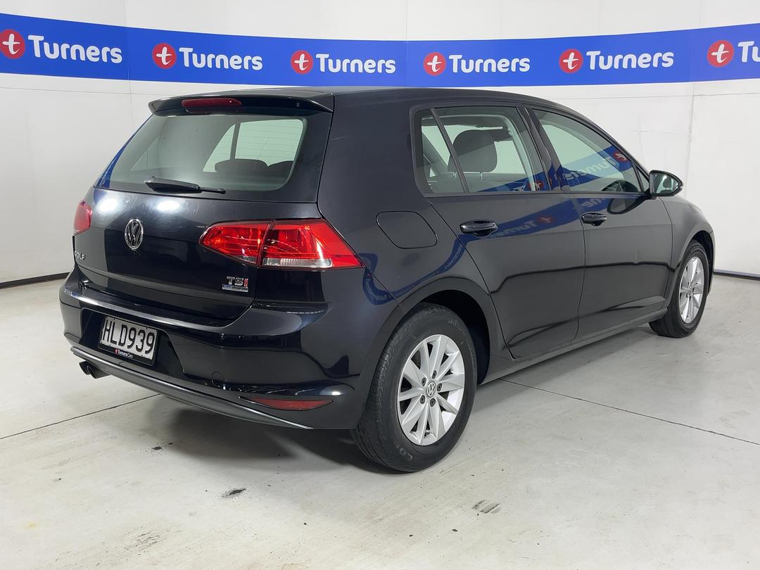 Photo '7' of Volkswagen Golf