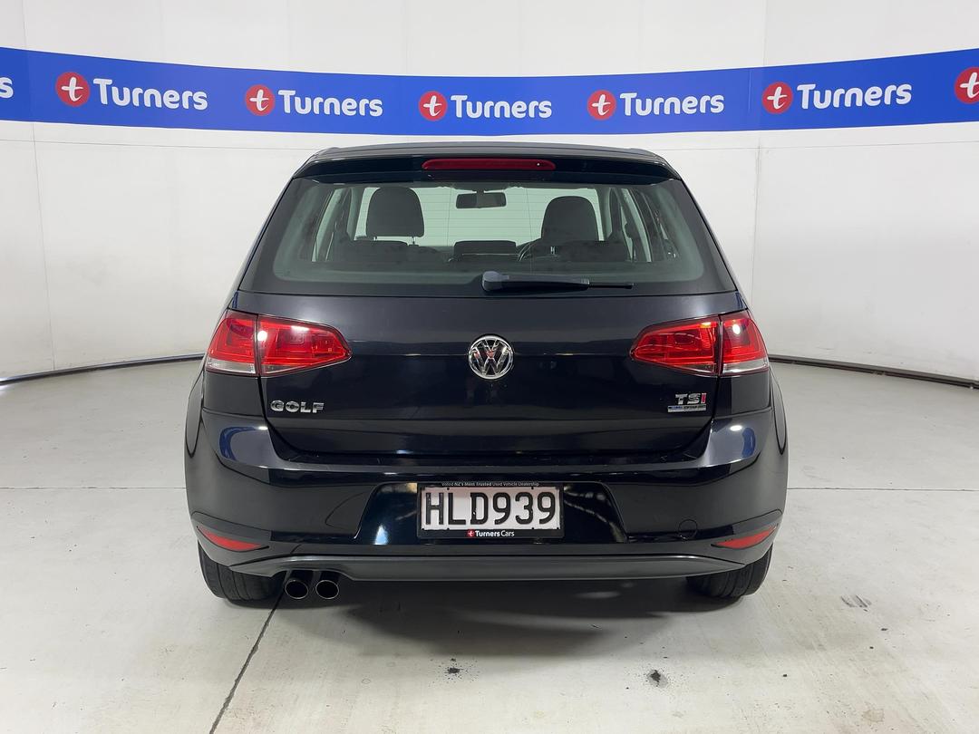Photo '6' of Volkswagen Golf