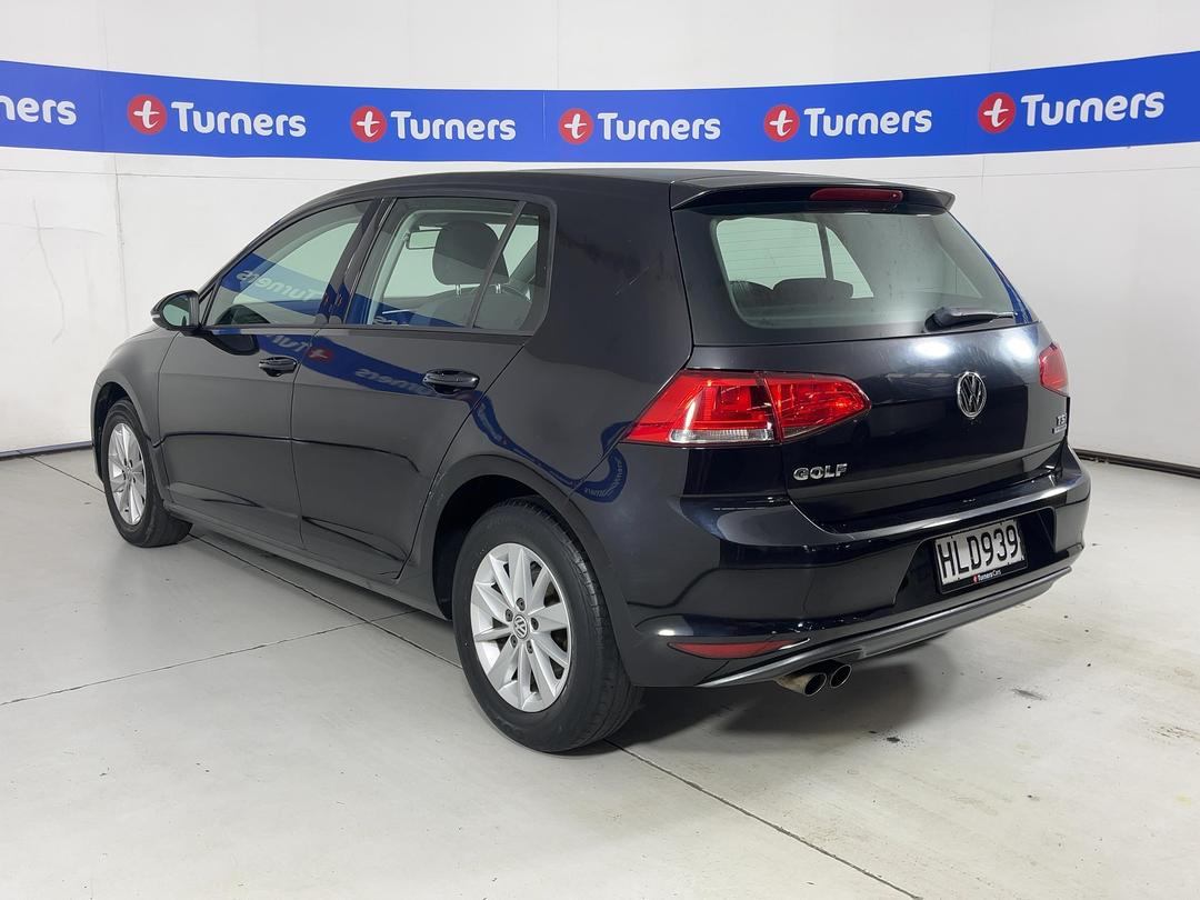 Photo '5' of Volkswagen Golf