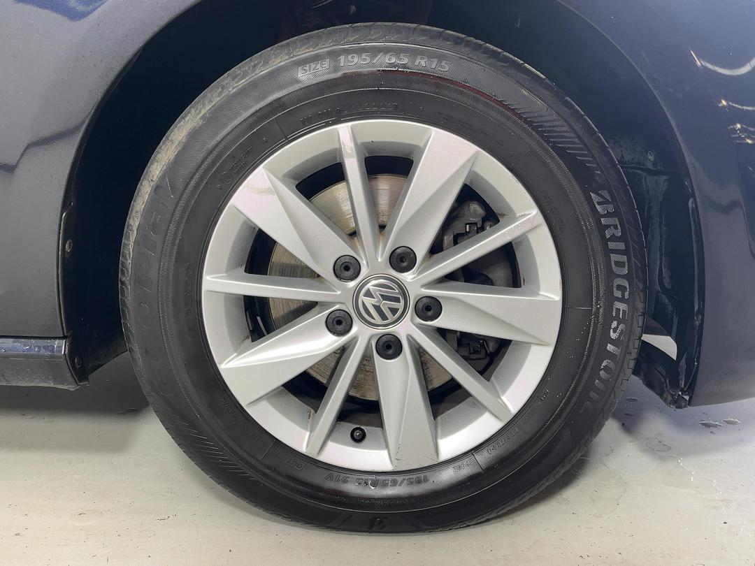 Photo '9' of Volkswagen Golf