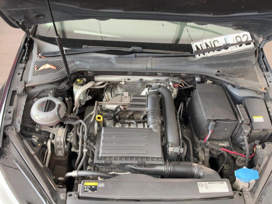 Photo '26' of Volkswagen Golf 1.2 / 77KW (DSG) Photo '26' of Volkswagen Golf 1.2 / 77KW (DSG)