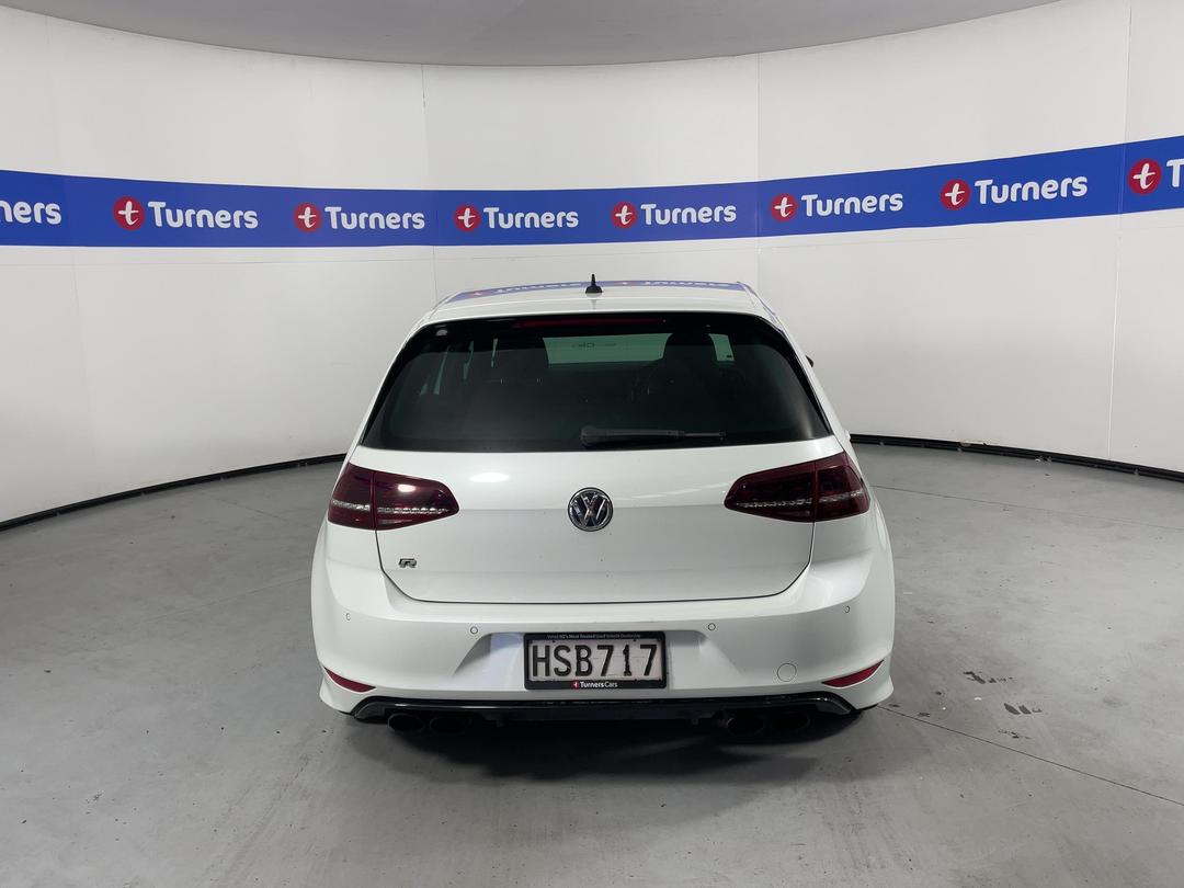Photo '6' of Volkswagen Golf