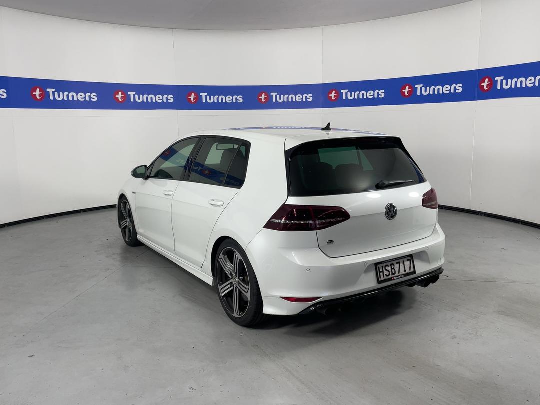 Photo '5' of Volkswagen Golf