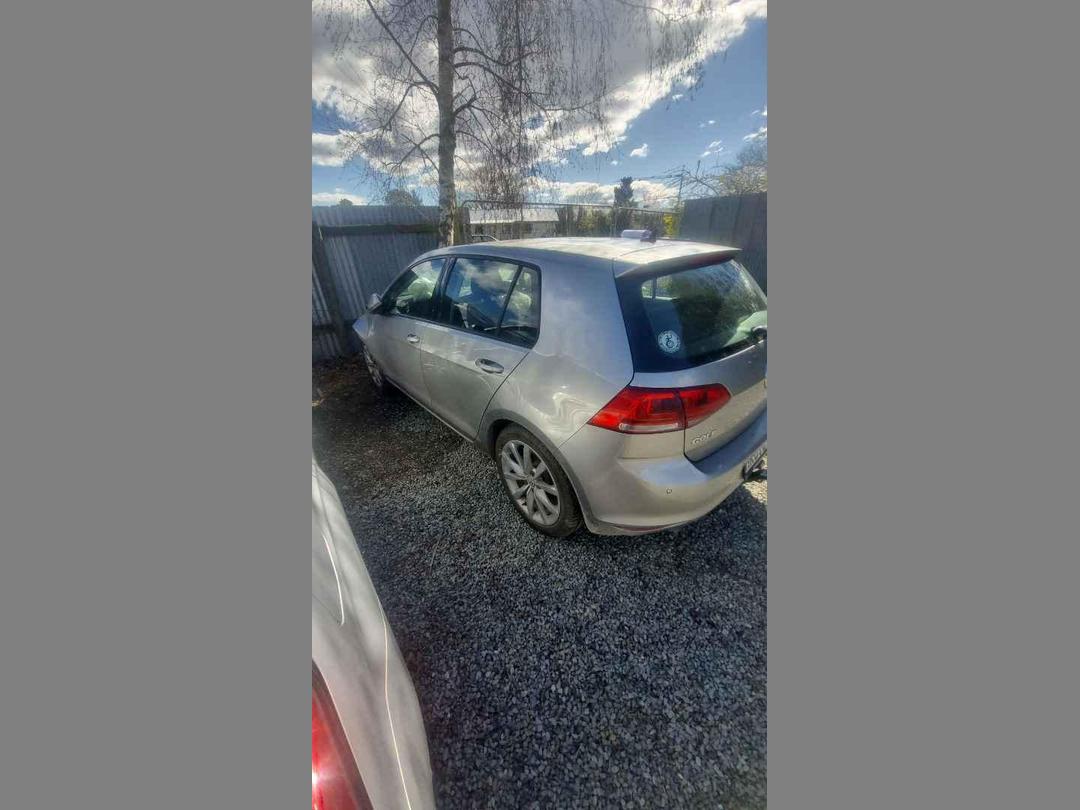 Photo '3' of Volkswagen Golf TSI Highline Photo '3' of Volkswagen Golf TSI Highline