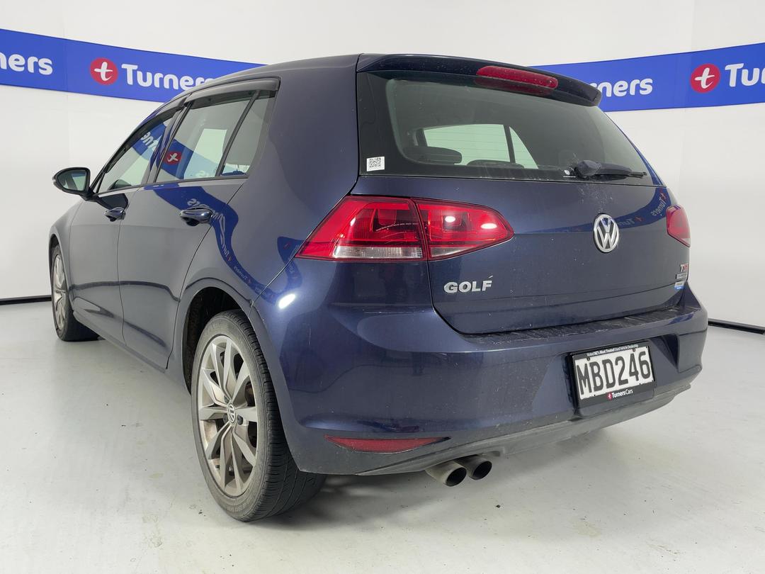 Photo '5' of Volkswagen Golf