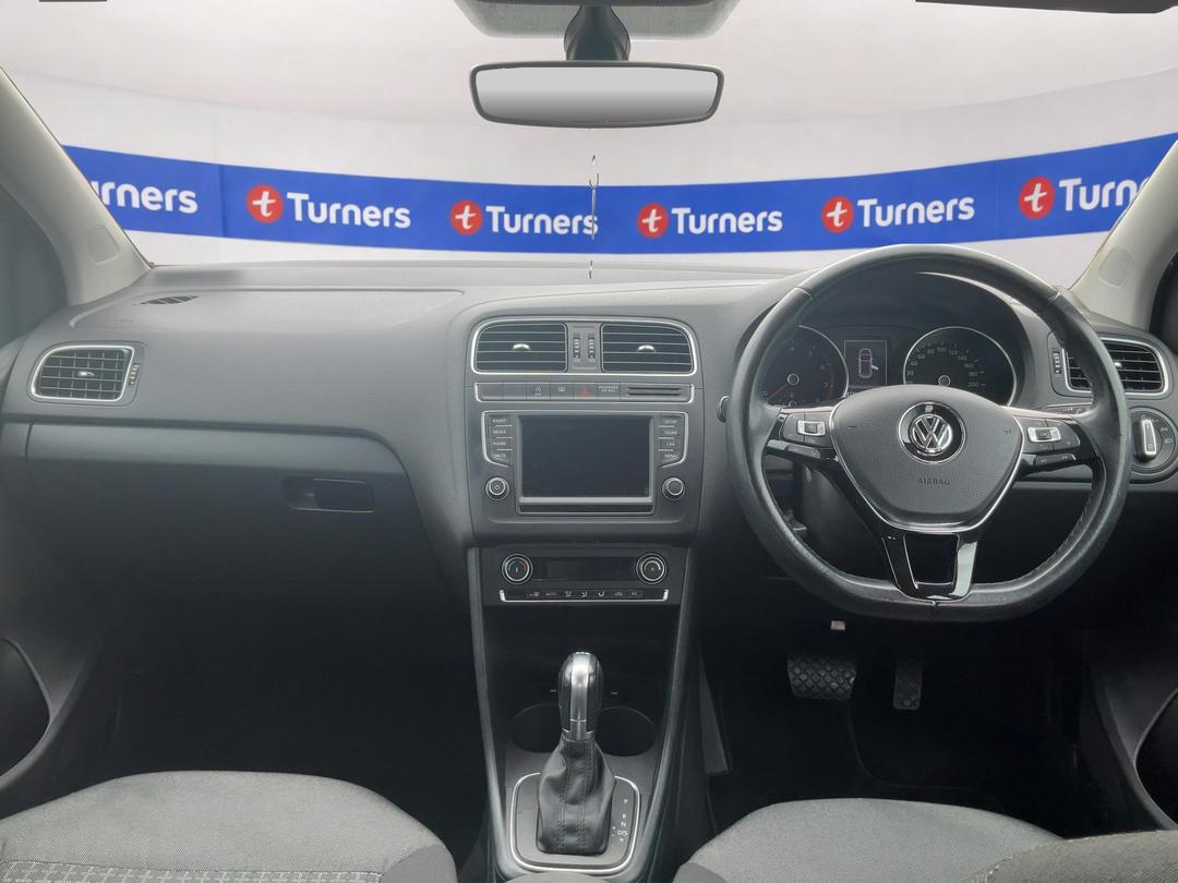 Photo '17' of Volkswagen Polo
