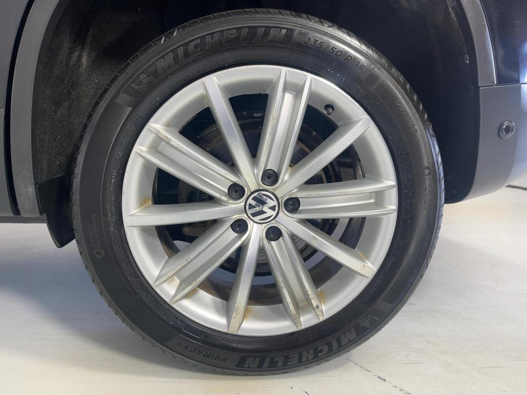 Photo '9' of Volkswagen Tiguan TSI 110KW