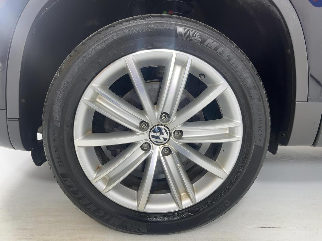 Photo '8' of Volkswagen Tiguan TSI 110KW