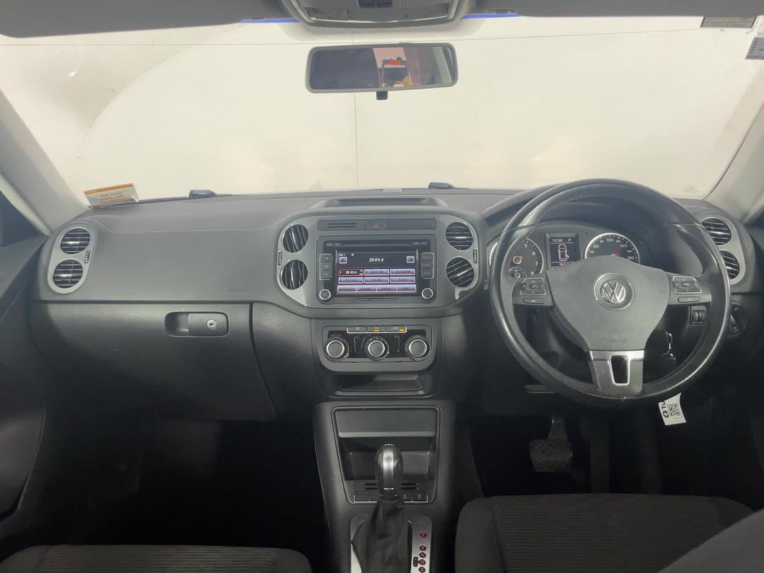 Photo '17' of Volkswagen Tiguan