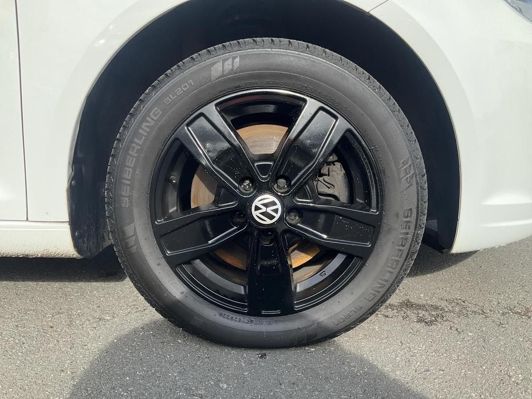 Photo '9' of Volkswagen Touran