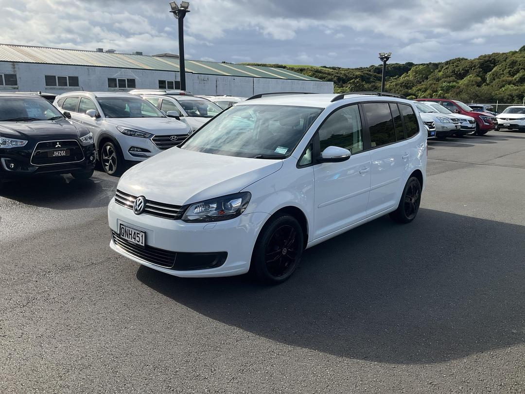 Photo '4' of Volkswagen Touran