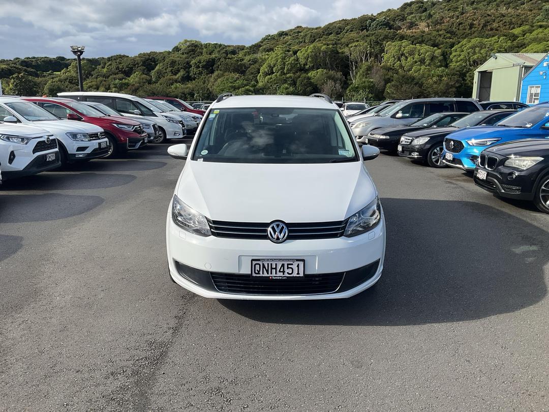 Photo '2' of Volkswagen Touran