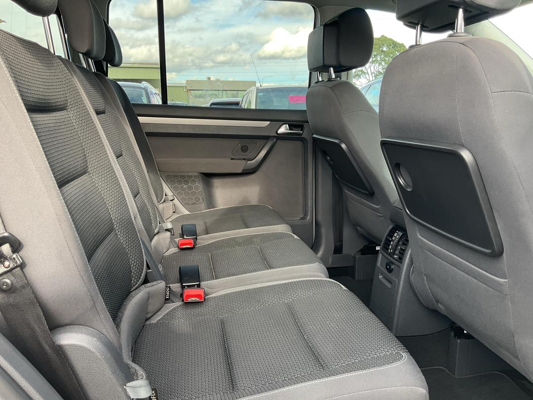 Photo '20' of Volkswagen Touran