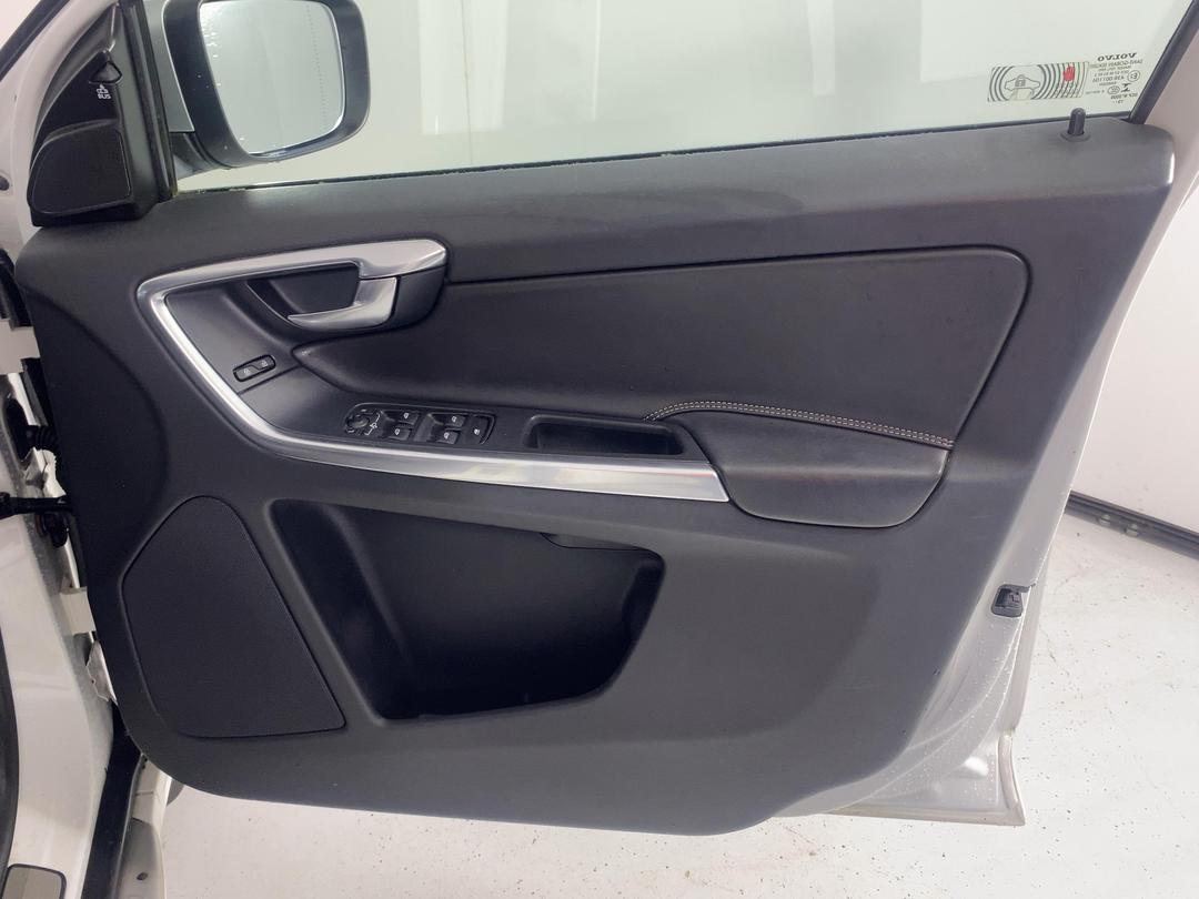 Photo '15' of Volvo XC60