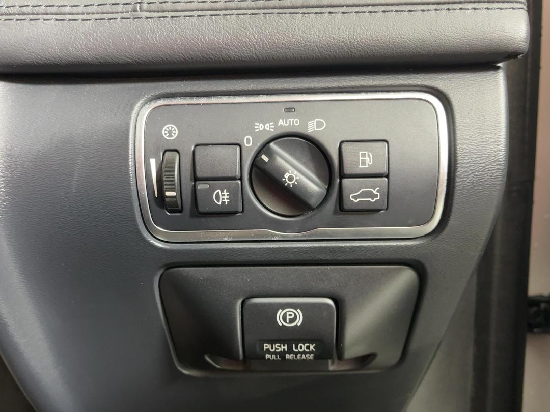 Photo '25' of Volvo XC60