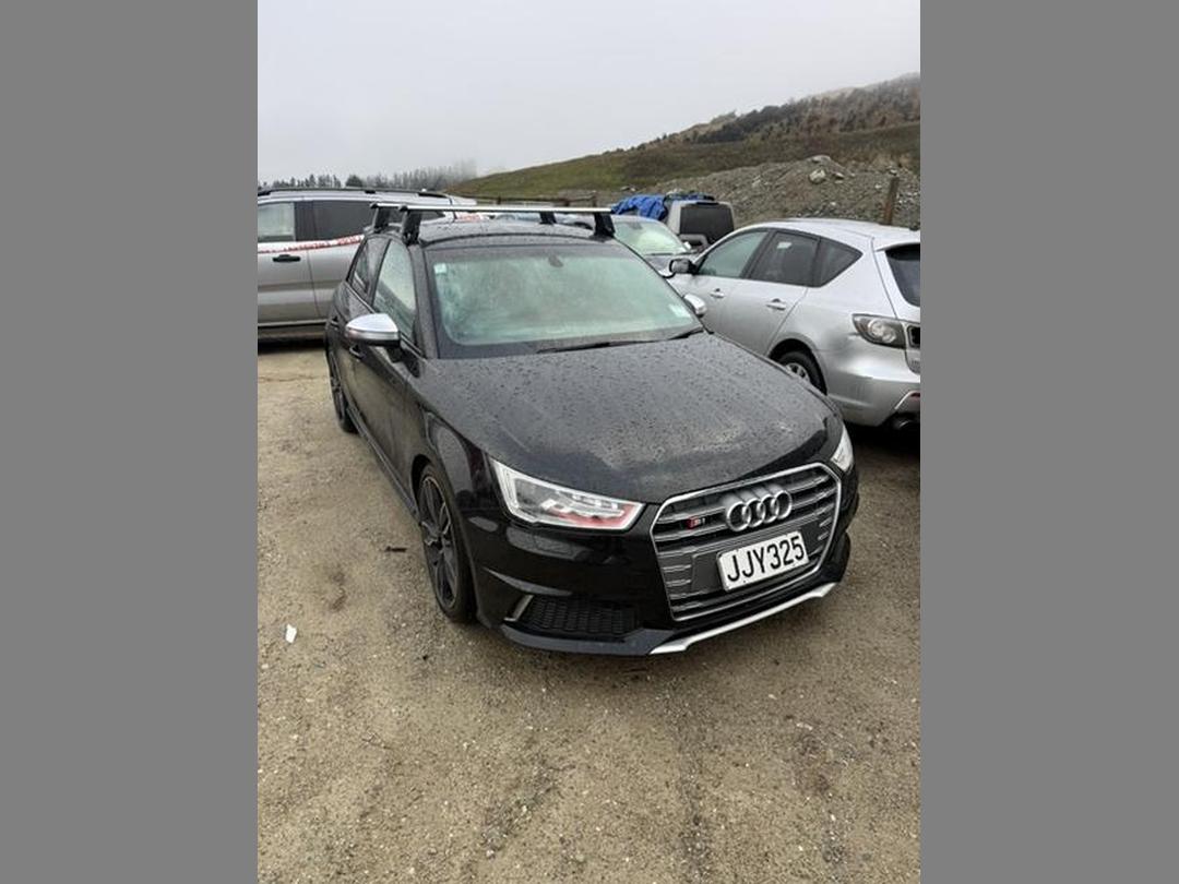 Photo '2' of Audi A1 S1 Quattro