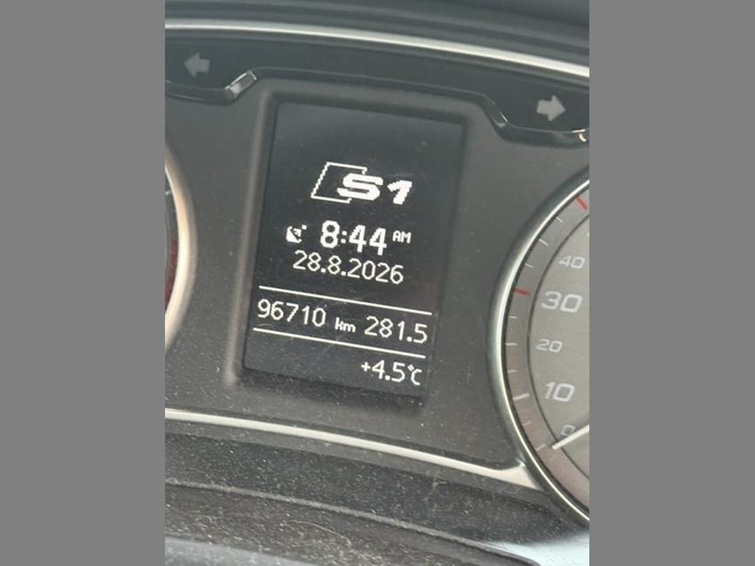 Photo '5' of Audi A1 S1 Quattro