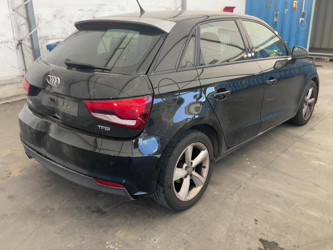 Photo '6' of Audi A1