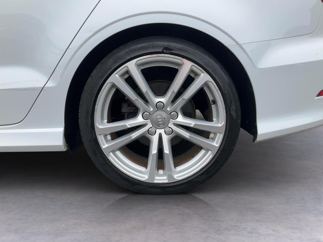 Photo '11' of Audi A3