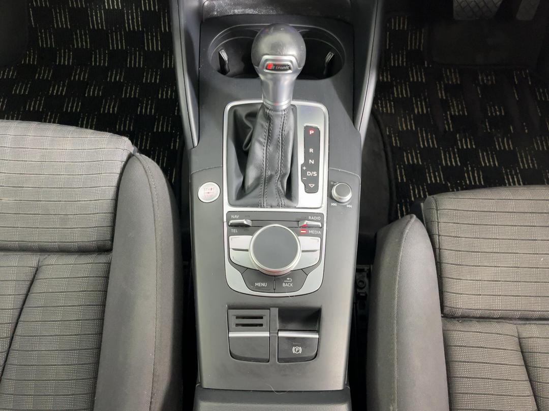 Photo '28' of Audi A3