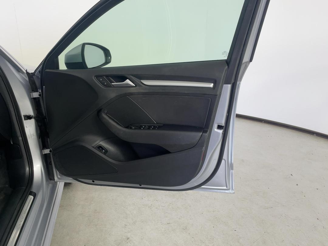 Photo '15' of Audi A3