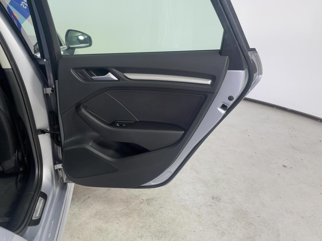 Photo '19' of Audi A3