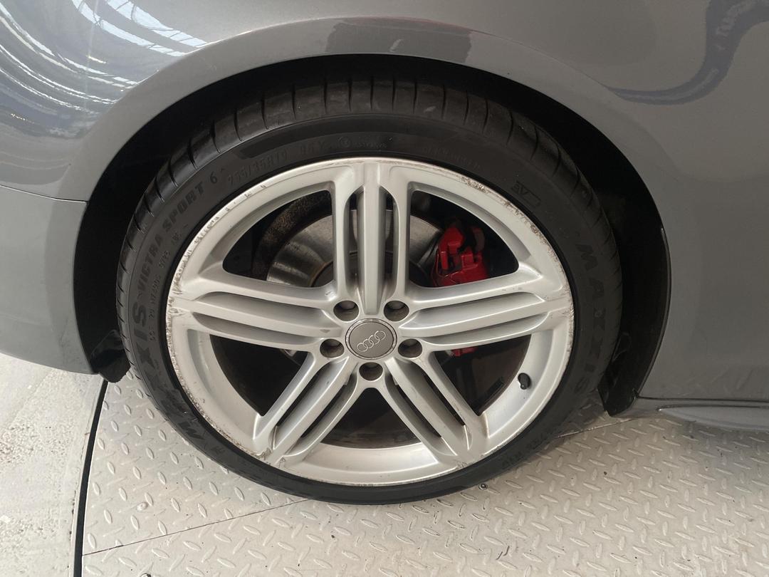 Photo '10' of Audi A4