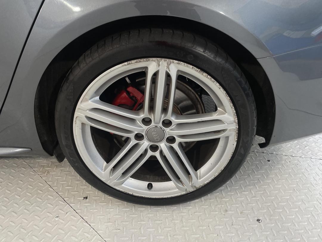 Photo '11' of Audi A4