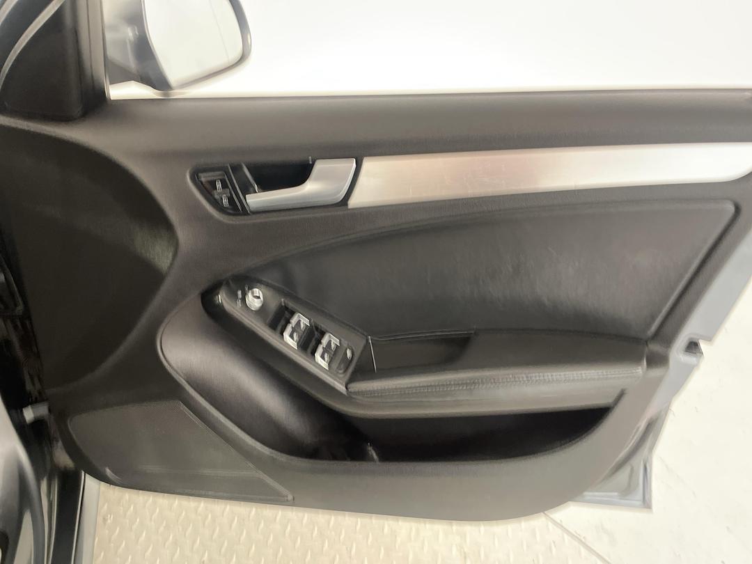 Photo '15' of Audi A4