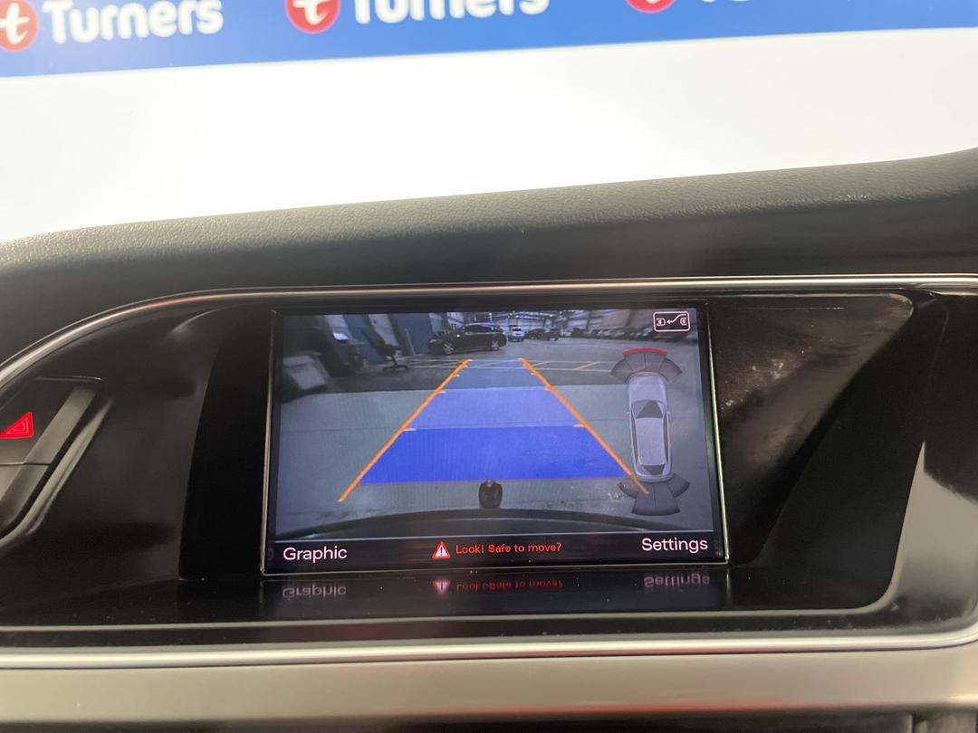 Photo '28' of Audi A4