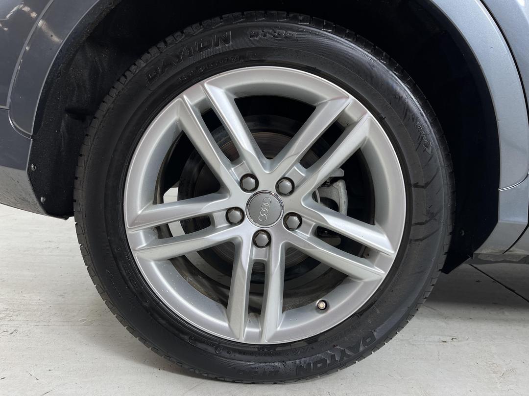 Photo '12' of Audi Q3